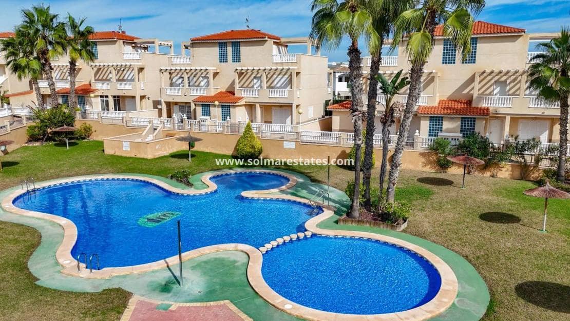 3 bedroom Apartment for sale in Playa Flamenca with pool - € 278,000 (Ref: 9332890)