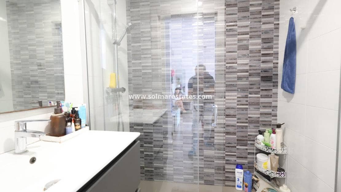 2 chambre Appartement à vendre à Pilar de la Horadada avec piscine - 225 000 € (Ref: 9341731)