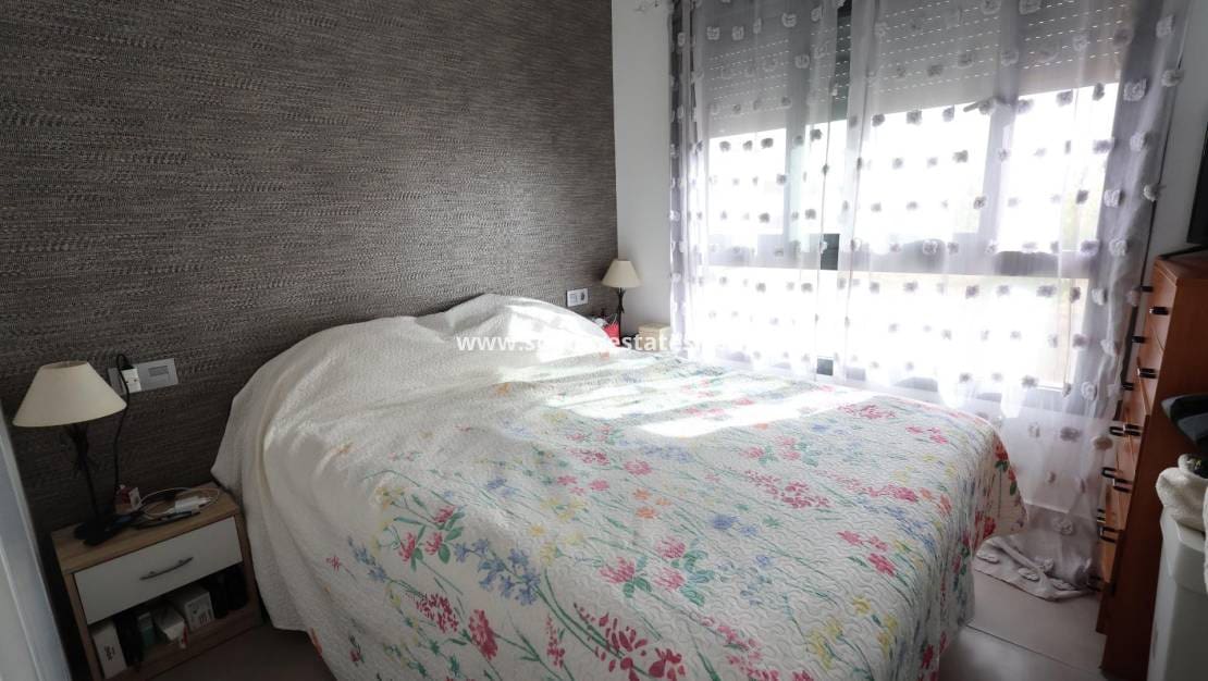 2 chambre Appartement à vendre à Pilar de la Horadada avec piscine - 225 000 € (Ref: 9341731)