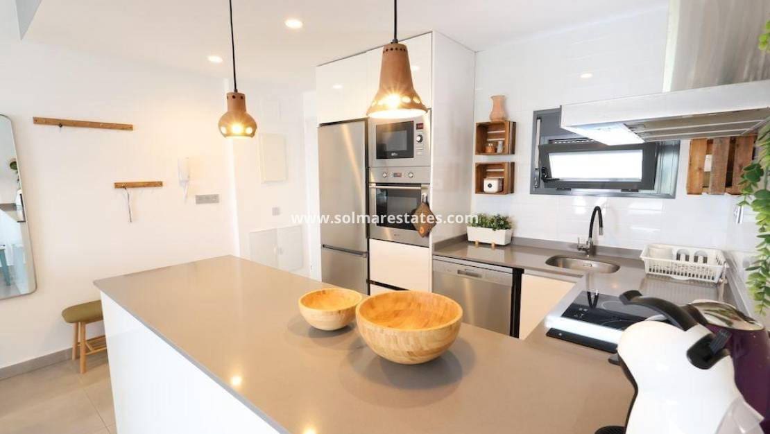 2 bedroom Apartment for sale in Pilar de la Horadada with pool - € 223,000 (Ref: 9341731)