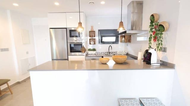 2 chambre Appartement à vendre à Pilar de la Horadada ciudad, Pilar de la Horadada avec piscine - 225 000 € (Ref: 9341731)