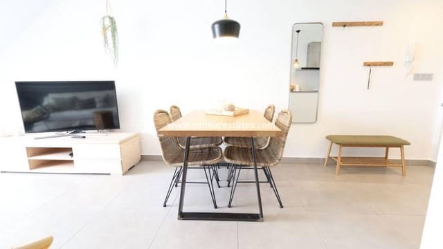 2 chambre Appartement à vendre à Pilar de la Horadada ciudad, Pilar de la Horadada avec piscine - 225 000 € (Ref: 9341731)