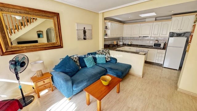 3 bedroom Townhouse for sale in Villamartin, Orihuela with pool - € 199,995 (Ref: 9350004)