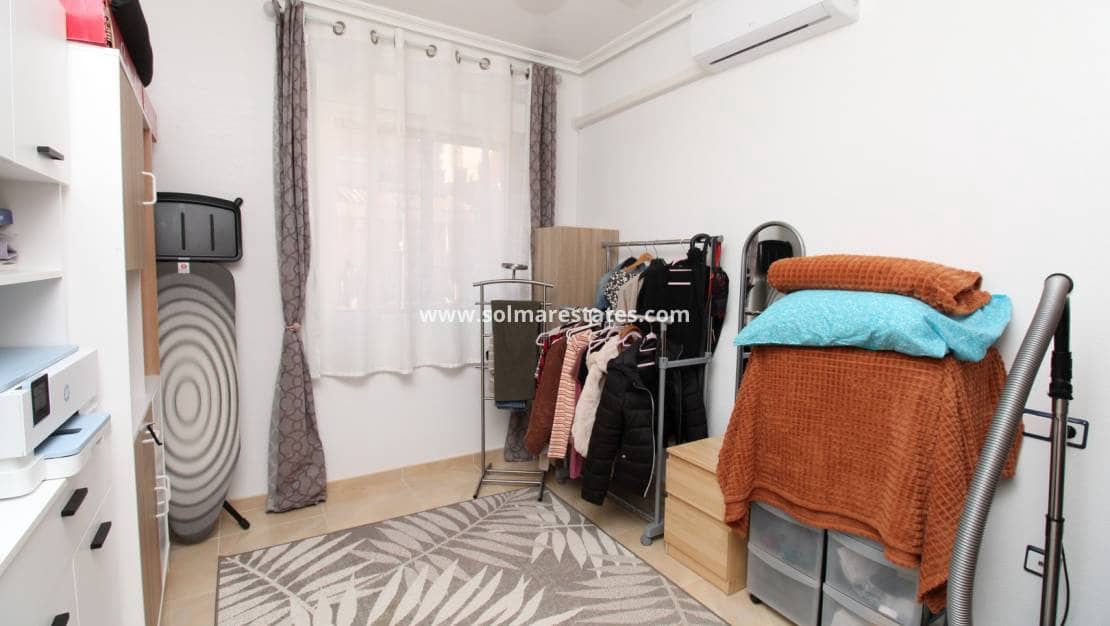 4 camera da letto Villetta Bifamiliare in vendita in San Miguel de Salinas con piscina - 239.995 € (Rif: 9352125)