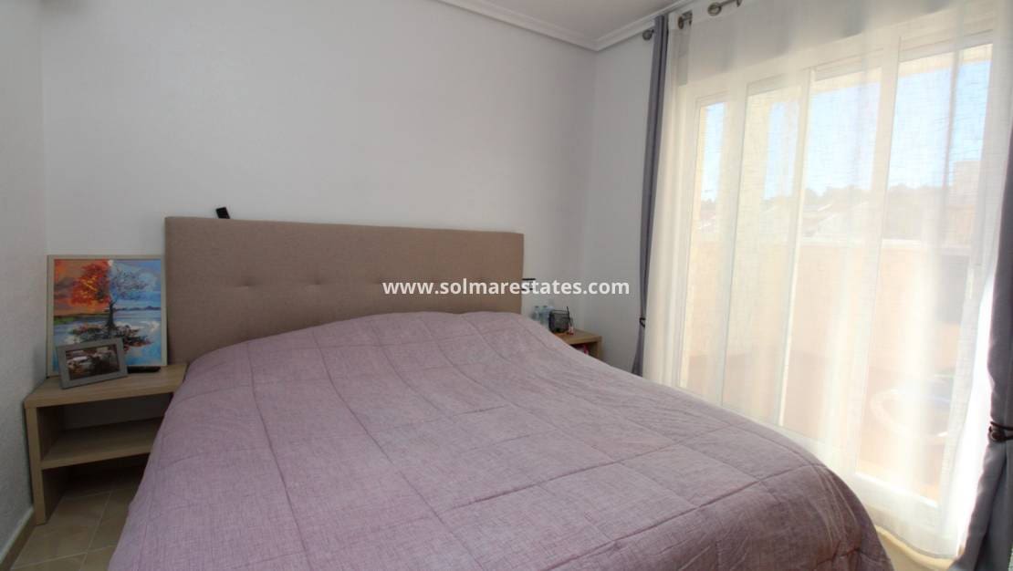 4 camera da letto Villetta Bifamiliare in vendita in San Miguel de Salinas con piscina - 239.995 € (Rif: 9352125)