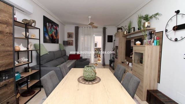 4 makuuhuone Paritalo myytävänä paikassa San Miguel de Salinas mukana uima-altaan - 239 995 € (Ref: 9352125)