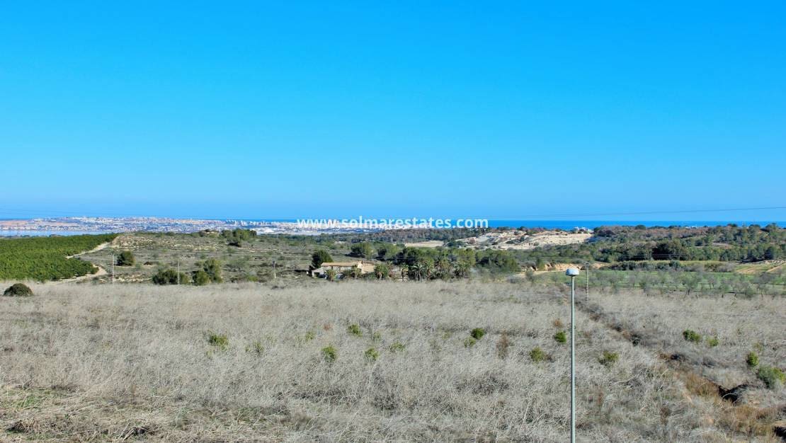 4 camera da letto Villetta Bifamiliare in vendita in San Miguel de Salinas con piscina - 239.995 € (Rif: 9352125)