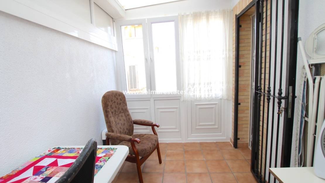 3 chambre Maison de Ville à vendre à Villamartin avec piscine - 215 000 € (Ref: 9353942)