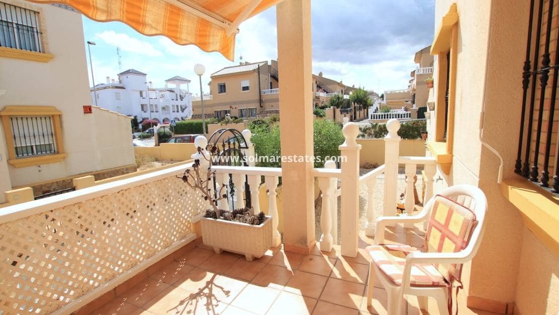 3 chambre Maison de Ville à vendre à Villamartin avec piscine - 215 000 € (Ref: 9353942)