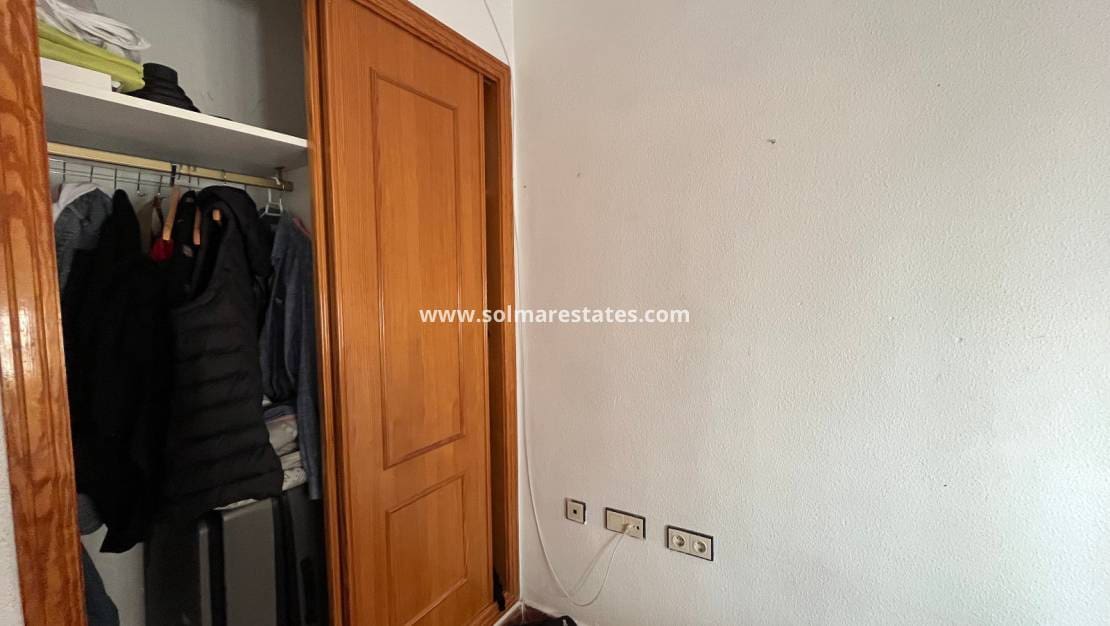 2 Zimmer Apartment zu verkaufen in Los Altos mit Pool - 139.995 € (Ref: 9357492)