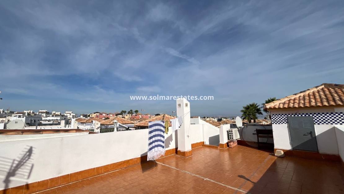 2 Zimmer Apartment zu verkaufen in Los Altos mit Pool - 139.995 € (Ref: 9357492)