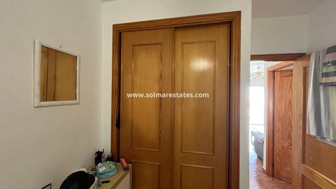 2 Zimmer Apartment zu verkaufen in Los Altos mit Pool - 139.995 € (Ref: 9357492)