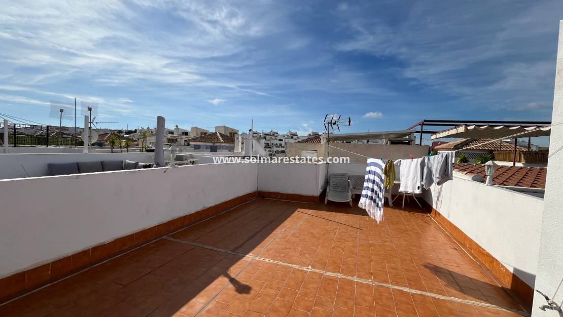 2 Zimmer Apartment zu verkaufen in Los Altos mit Pool - 139.995 € (Ref: 9357492)