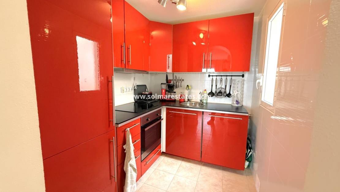 3 bedroom Apartment for sale in La Zenia with pool - € 204,900 (Ref: 9363009)