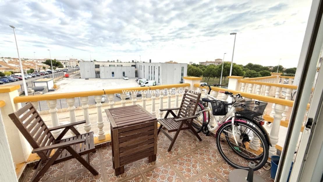 3 bedroom Apartment for sale in La Zenia with pool - € 204,900 (Ref: 9363009)