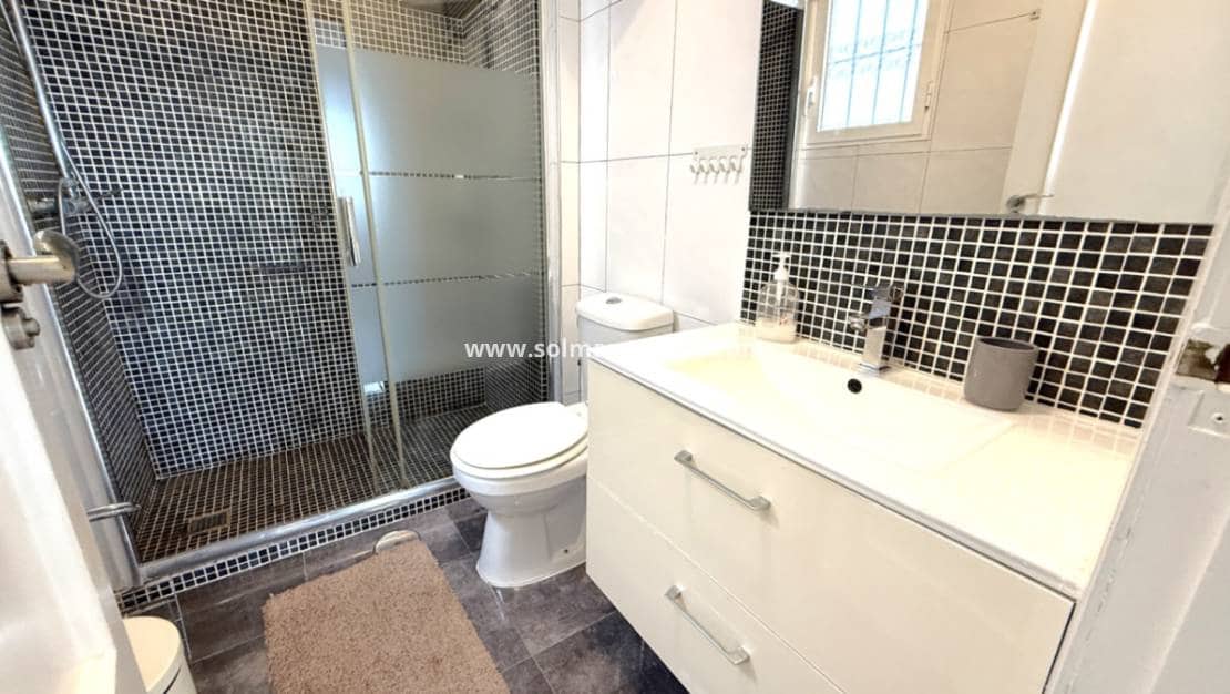 3 bedroom Apartment for sale in La Zenia with pool - € 204,900 (Ref: 9363009)