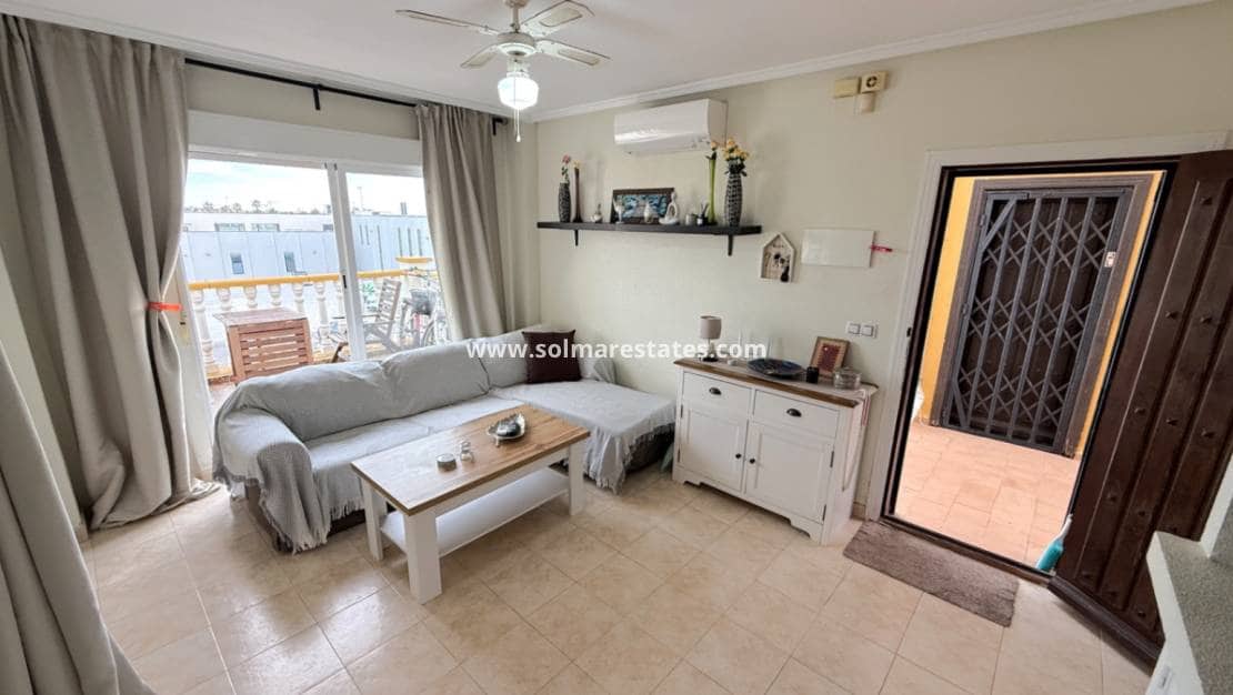 3 bedroom Apartment for sale in La Zenia with pool - € 204,900 (Ref: 9363009)