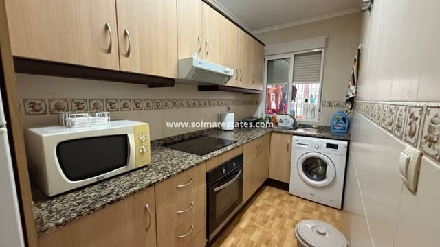 Apartamento de 2 habitaciones en San Miguel de Salinas en venta con piscina - 105.000 € (Ref: 9363010)