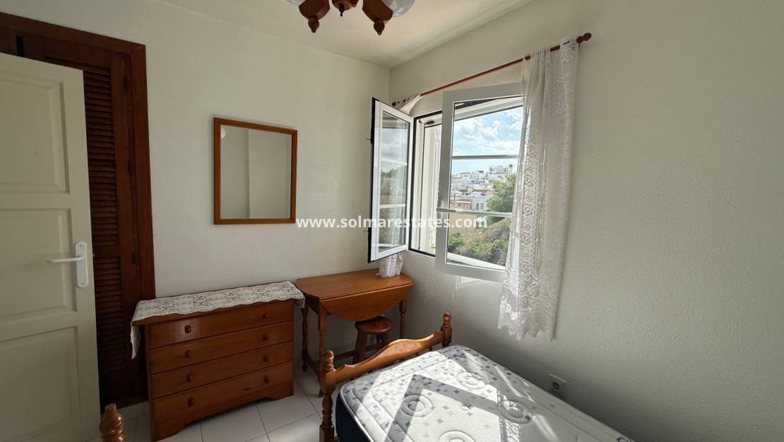 2 bedroom Townhouse for sale in Villamartin with pool - € 199,900 (Ref: 9363011)