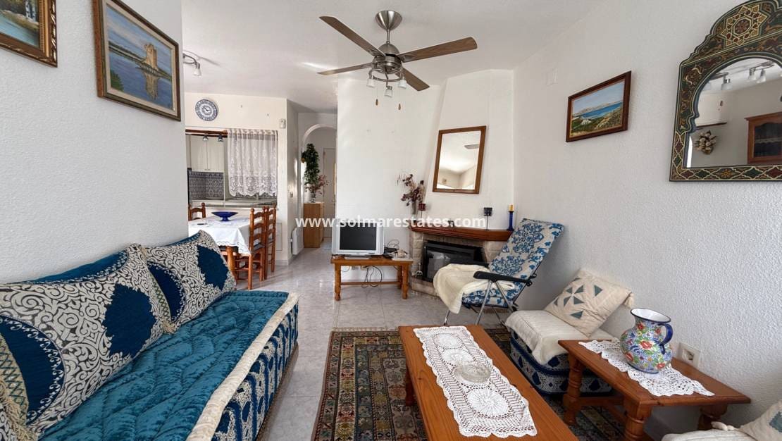 2 bedroom Townhouse for sale in Villamartin with pool - € 199,900 (Ref: 9363011)