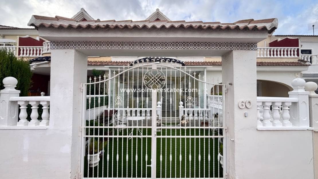 2 quarto Casa em Banda para venda em Ciudad Quesada com piscina - 189 995 € (Ref: 9363012)