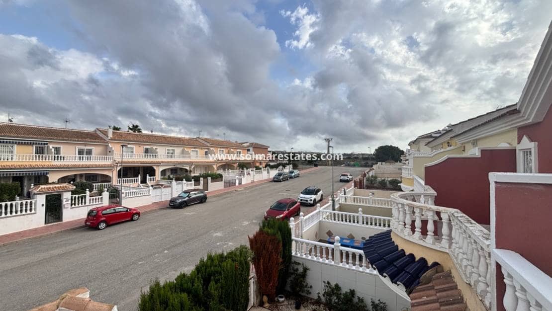 2 quarto Casa em Banda para venda em Ciudad Quesada com piscina - 189 995 € (Ref: 9363012)