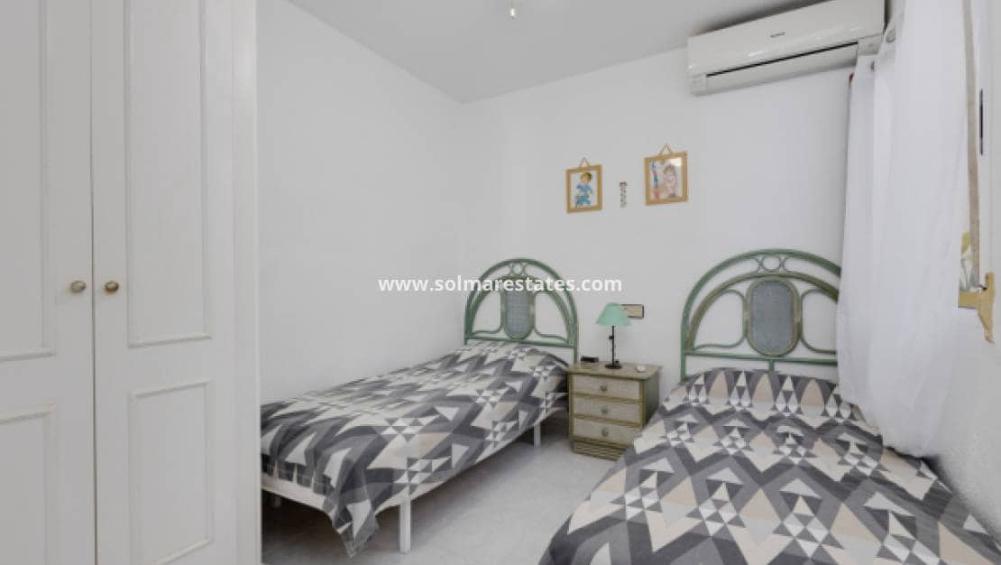 3 soveværelse Lejlighed til salg i La Florida med swimmingpool - € 174.900 (Ref: 9363014)