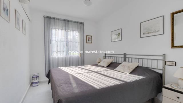 3 soveværelse Lejlighed til salg i La Florida, Orihuela med swimmingpool - € 174.900 (Ref: 9363014)