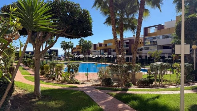 2 Zimmer Apartment zu verkaufen in Playa Flamenca, Orihuela mit Pool - 210.000 € (Ref: 9363015)
