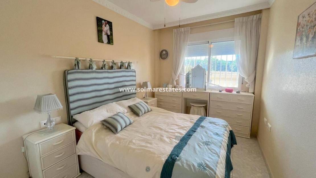 2 sovrum Lägenhet till salu i Algorfa med pool - 130 000 € (Ref: 9363018)