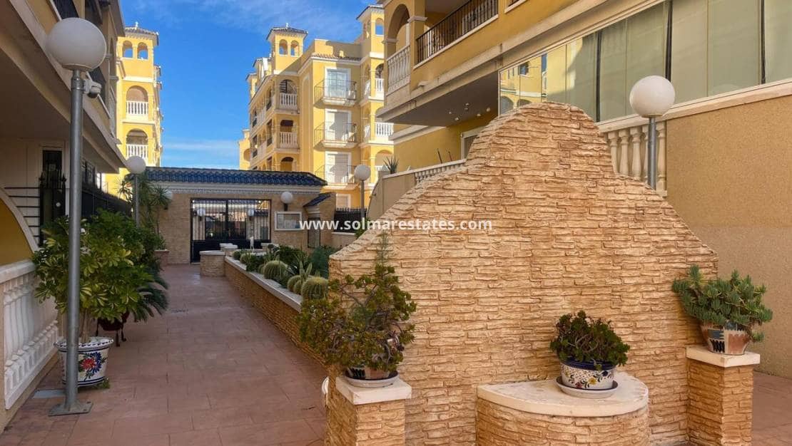 2 sovrum Lägenhet till salu i Algorfa med pool - 130 000 € (Ref: 9363018)