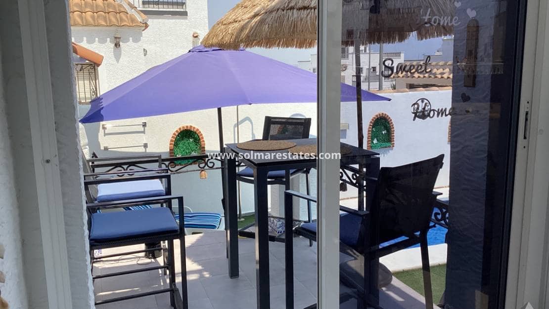 3 soverom Rekkehus til salgs i Los Altos med svømmebasseng - € 265 000 (Ref: 9363212)