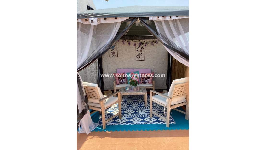 3 soverom Rekkehus til salgs i Los Altos med svømmebasseng - € 265 000 (Ref: 9363212)