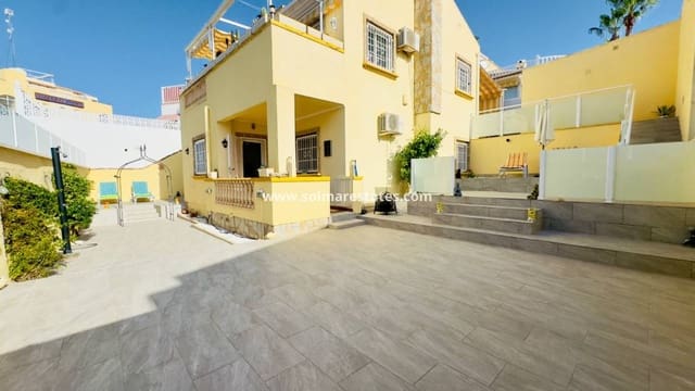 3 makuuhuone Huvila myytävänä paikassa Playa Flamenca, Orihuela mukana uima-altaan - 372 000 € (Ref: 9369117)