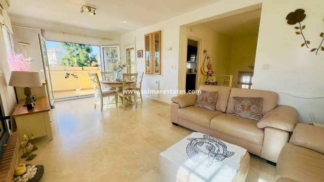 3 makuuhuone Huvila myytävänä paikassa Playa Flamenca, Orihuela mukana uima-altaan - 372 000 € (Ref: 9369117)