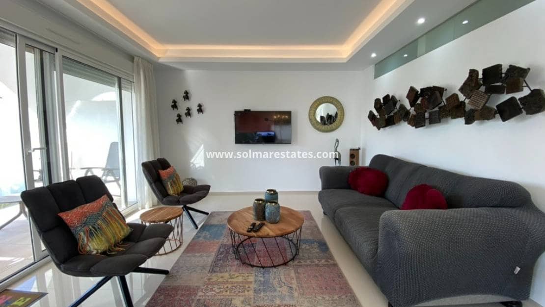 2 Zimmer Apartment zu verkaufen in Ciudad Quesada mit Pool - 299.900 € (Ref: 9369371)