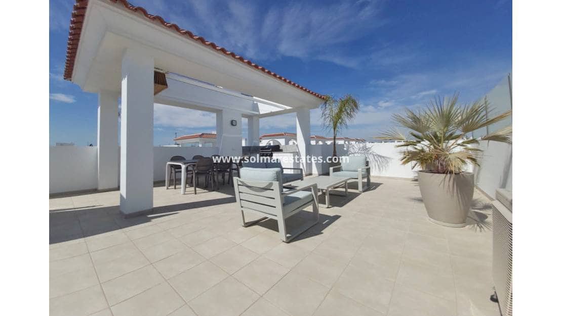 2 Zimmer Apartment zu verkaufen in Ciudad Quesada mit Pool - 299.900 € (Ref: 9369371)