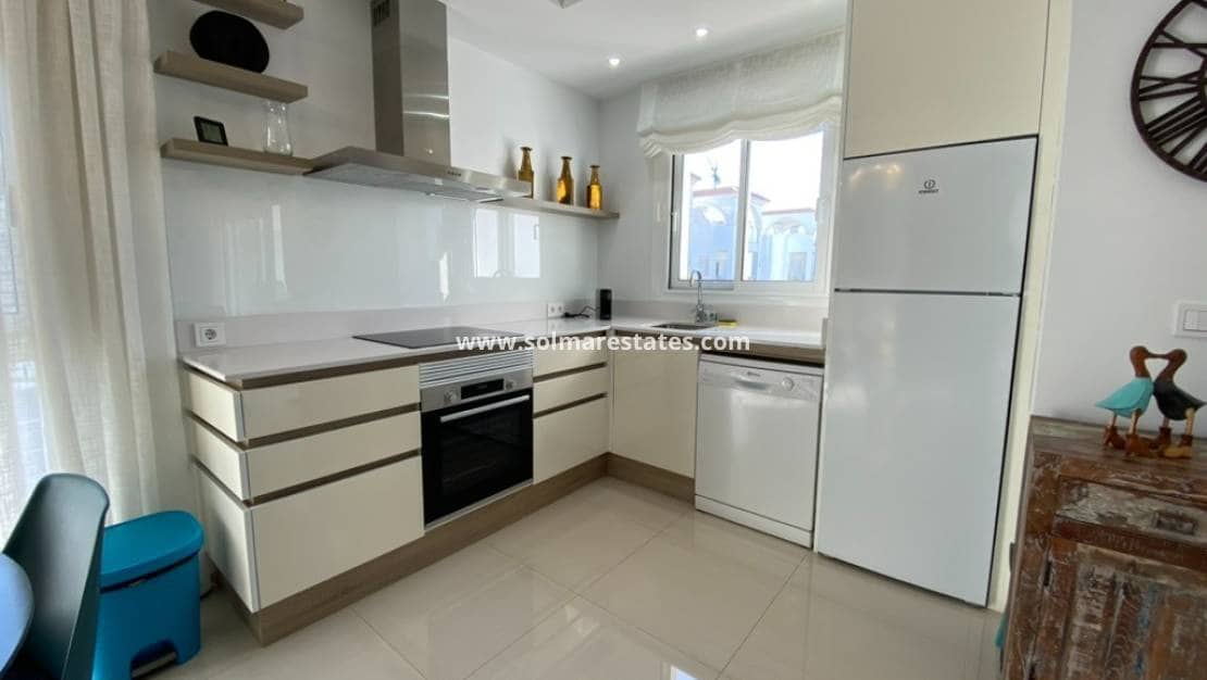 2 Zimmer Apartment zu verkaufen in Ciudad Quesada mit Pool - 299.900 € (Ref: 9369371)