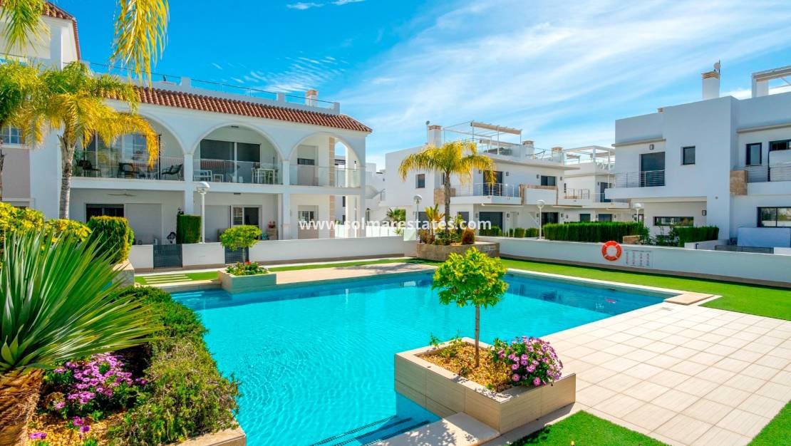 2 chambre Appartement à vendre à Dona Pepa avec piscine - 270 000 € (Ref: 9369372)