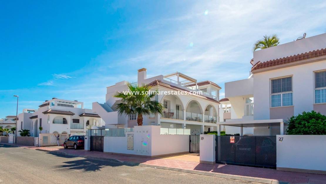 2 chambre Appartement à vendre à Dona Pepa avec piscine - 270 000 € (Ref: 9369372)