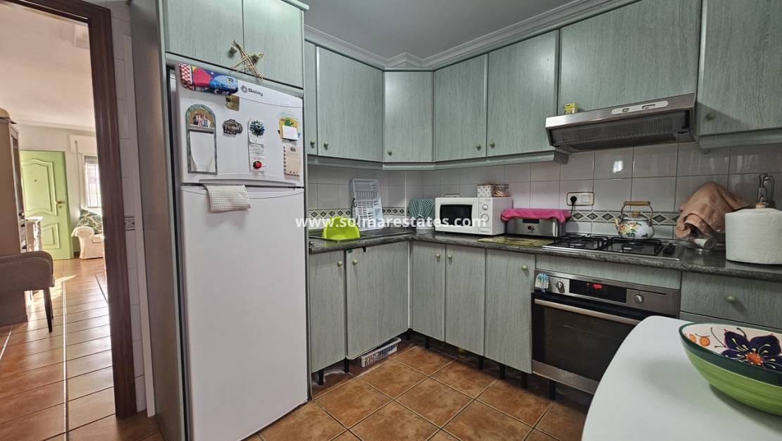 3 soveværelse Bungalow til salg i La Zenia med swimmingpool - € 349.950 (Ref: 9371179)