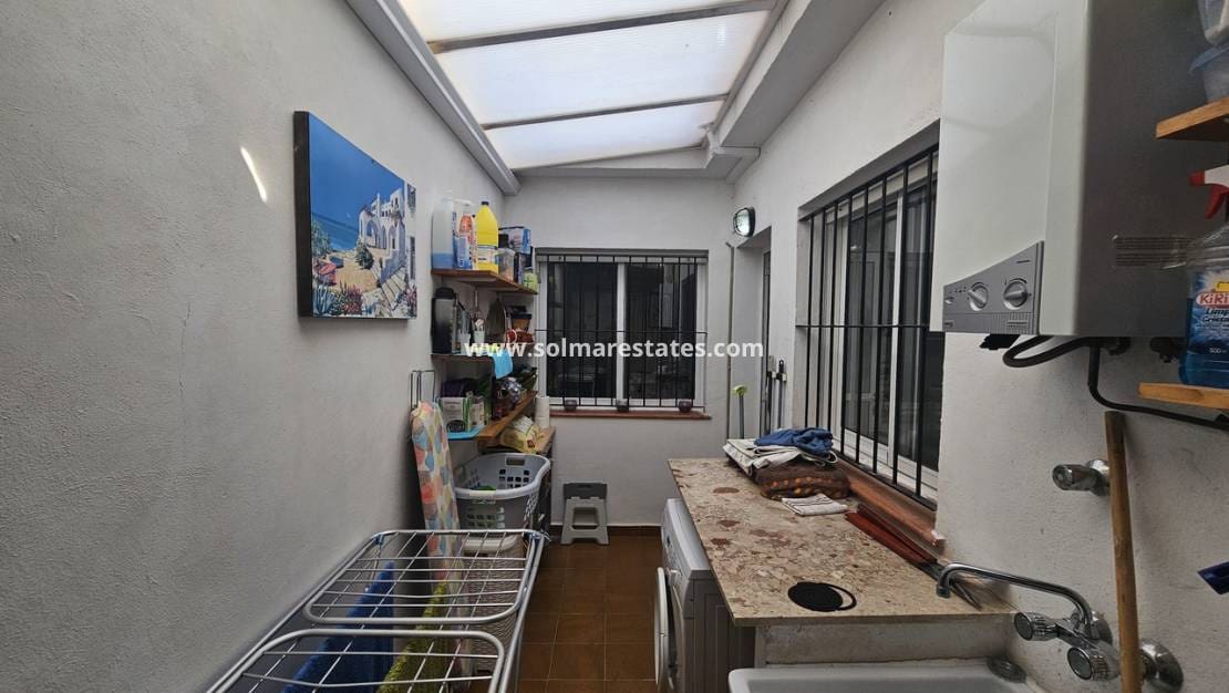 3 soveværelse Bungalow til salg i La Zenia med swimmingpool - € 349.950 (Ref: 9371179)