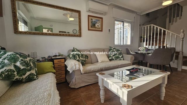 3 makuuhuone Bungalow myytävänä paikassa La Zenia, Orihuela mukana uima-altaan - 349 950 € (Ref: 9371179)