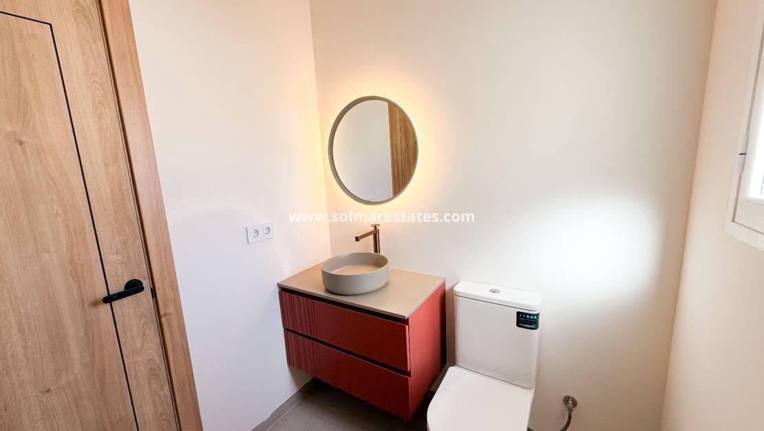 2 slaapkamer Villa te koop in Playa Flamenca met zwembad - € 379.000 (Ref: 9372266)