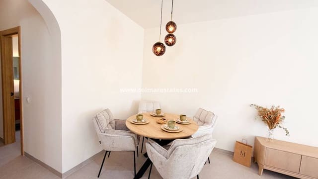 2 soverom Villa til salgs i Playa Flamenca, Orihuela med svømmebasseng - € 379 000 (Ref: 9372266)