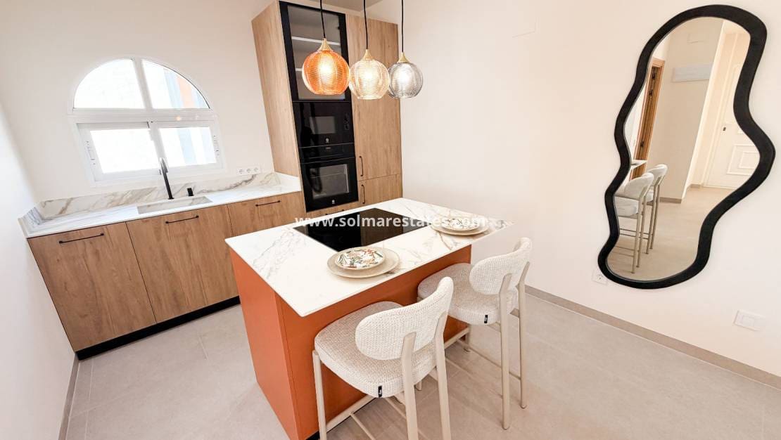 2 slaapkamer Villa te koop in Playa Flamenca met zwembad - € 379.000 (Ref: 9372266)