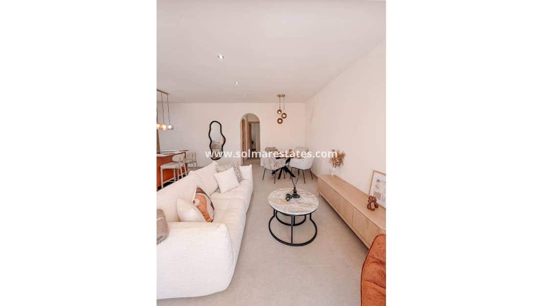 2 slaapkamer Villa te koop in Playa Flamenca met zwembad - € 379.000 (Ref: 9372266)