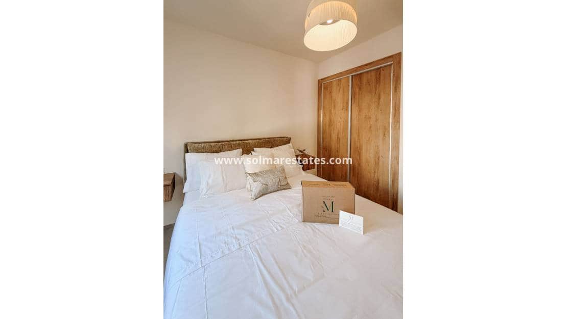 2 slaapkamer Villa te koop in Playa Flamenca met zwembad - € 379.000 (Ref: 9372266)