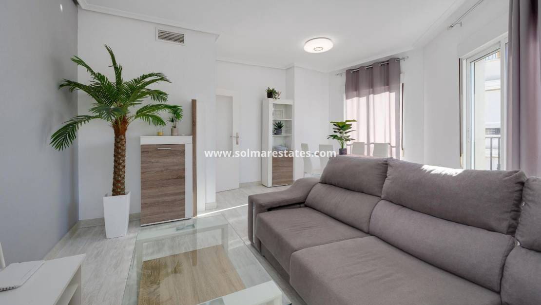 3 chambre Appartement à vendre à Almoradi - 149 969 € (Ref: 9373836)