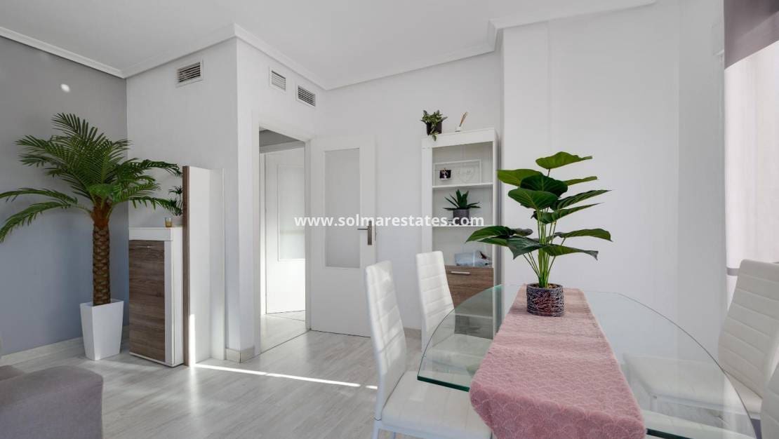 3 chambre Appartement à vendre à Almoradi - 149 969 € (Ref: 9373836)